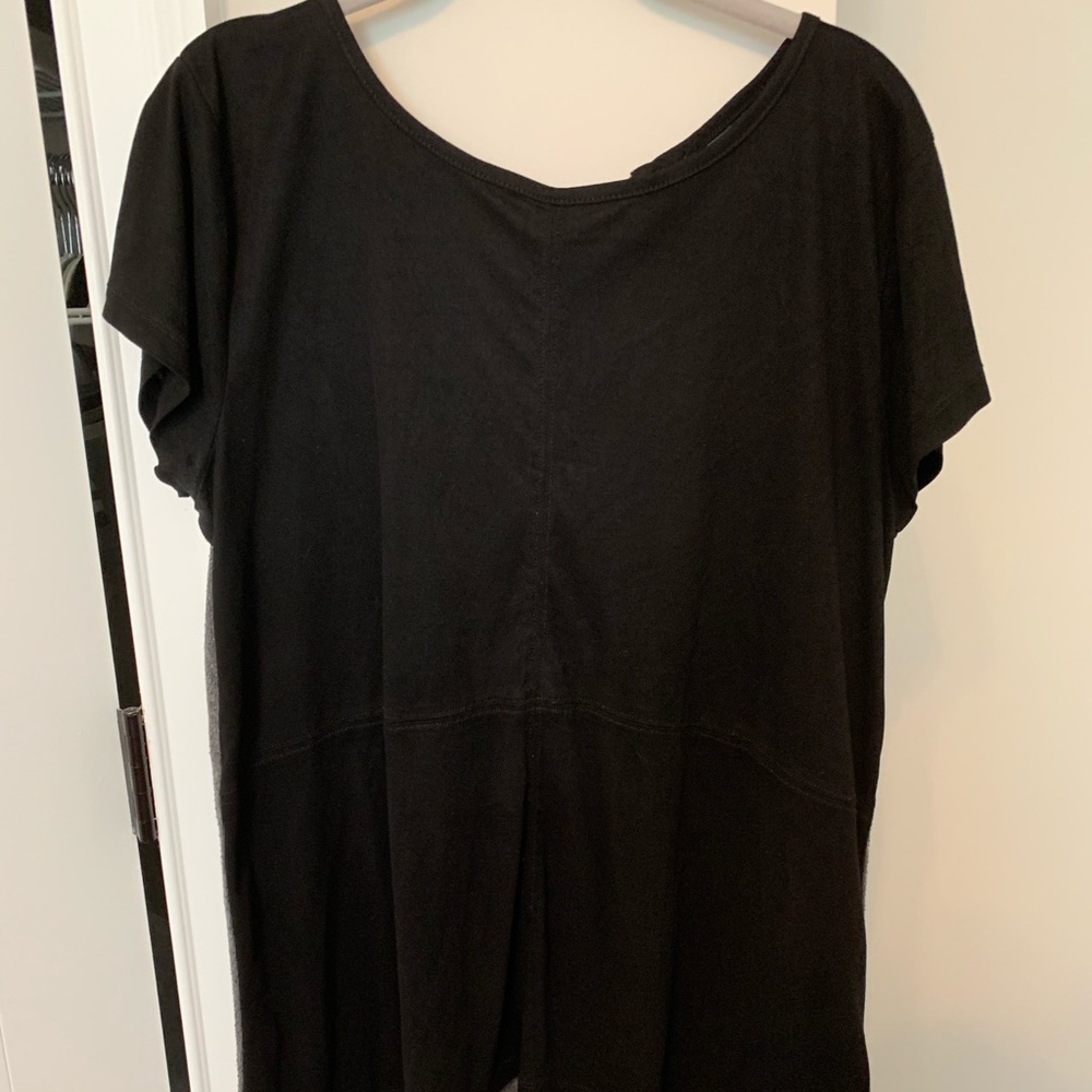 Black and gray long blouse
